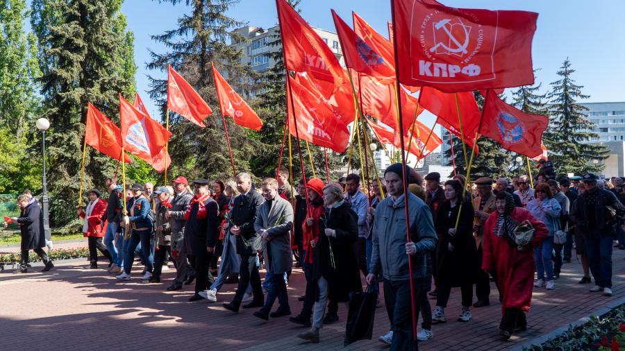 Коммунистическая идеология: ключевые аспекты и влияние на общество - 3
